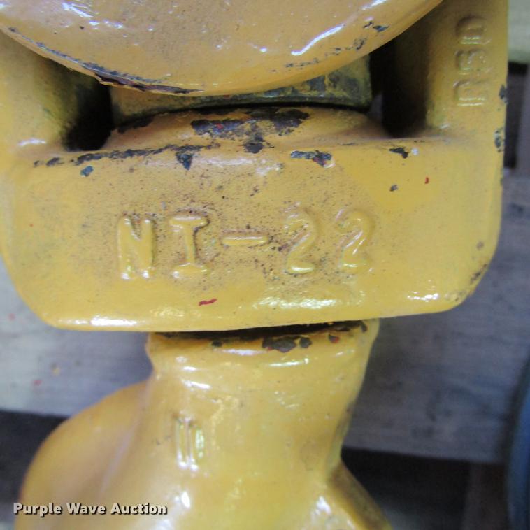 image for item EB9533 Snatch blocks