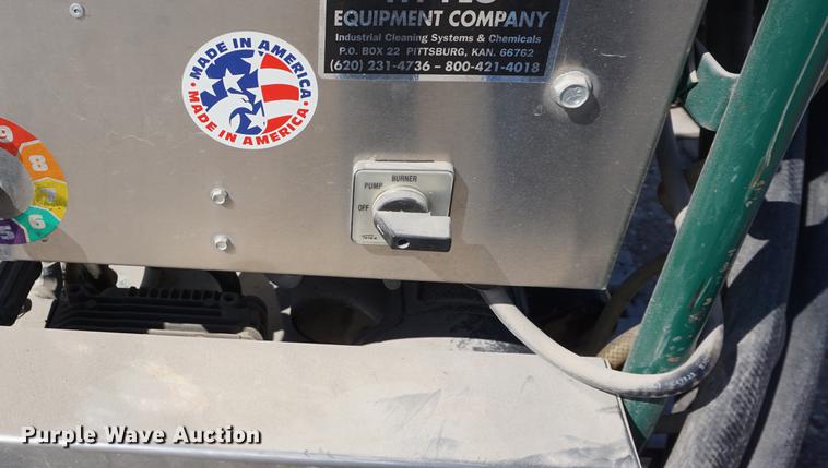 image for item EJ9283 HyFlo 3202E steam pressure washer