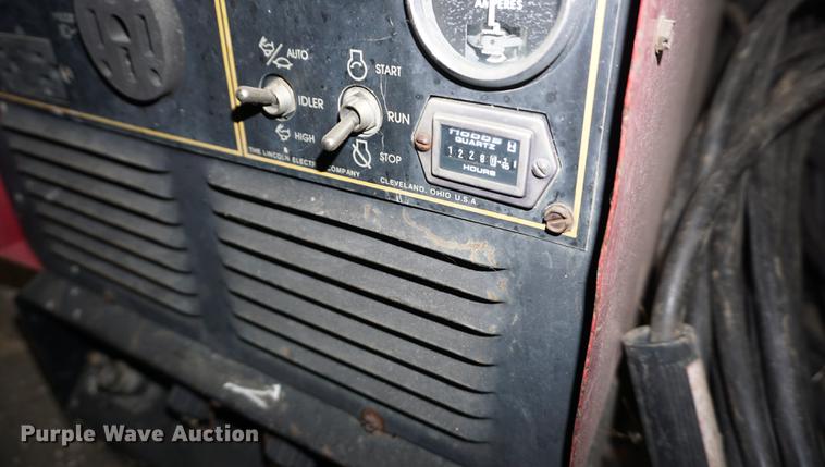 image for item EJ9285 Lincoln Ranger 9 welder