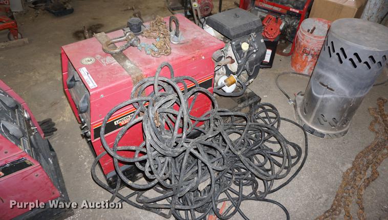 image for item EJ9286 Lincoln Ranger 8 welder