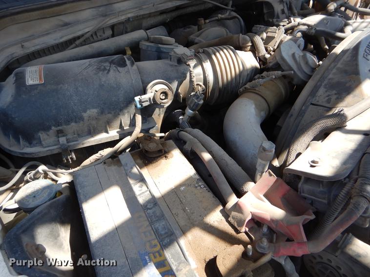 image for item EJ9903 2008 Ford F350 Super Duty SuperCab flatbed pickup truck