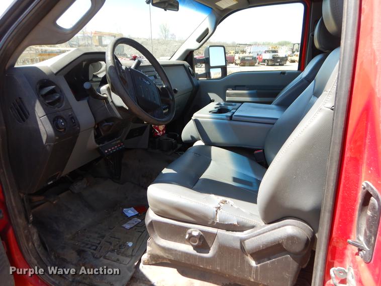 image for item EJ9910 2011 Ford F350 Super Duty SuperCab flatbed pickup truck