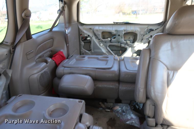 image for item EL9255 2002 Toyota Sienna XLE van