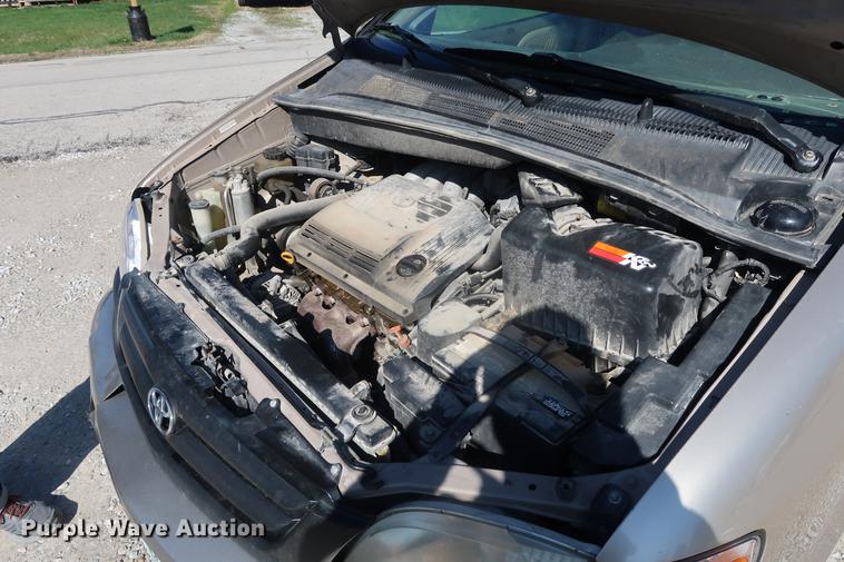 image for item EL9255 2002 Toyota Sienna XLE van