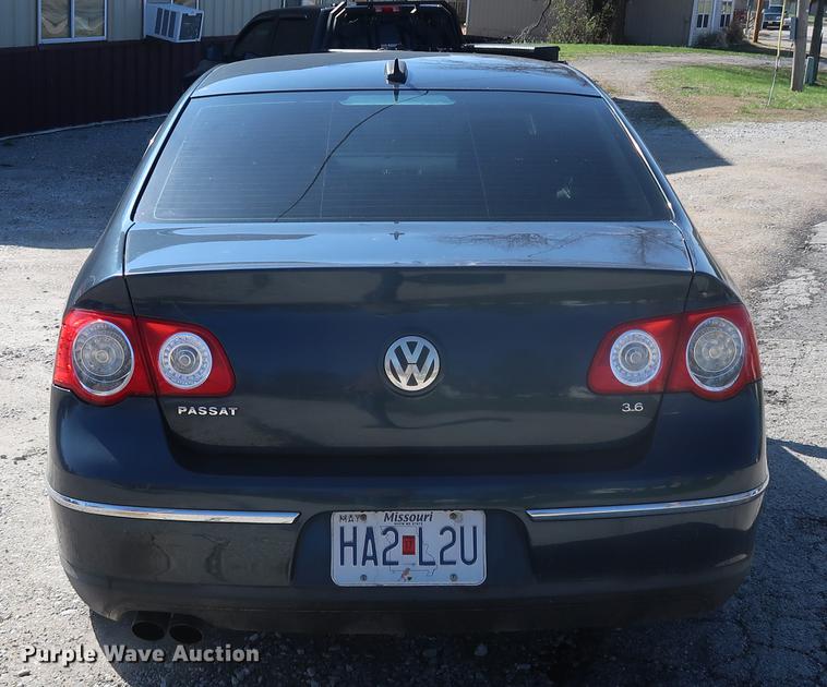 image for item EL9256 2006 Volkswagen Passat