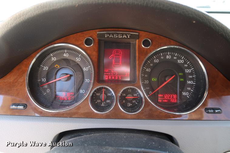 image for item EL9256 2006 Volkswagen Passat