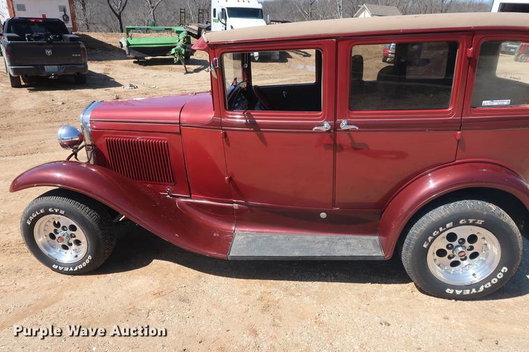 image for item EL9259 1930 Ford