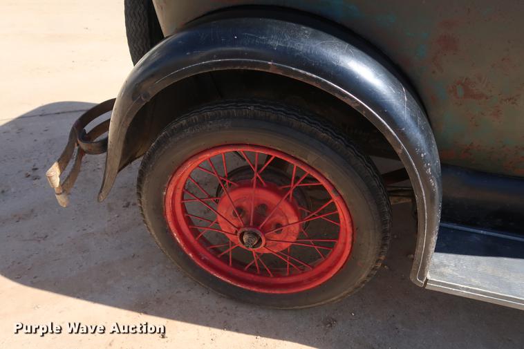 image for item EL9260 1928 Ford Model A