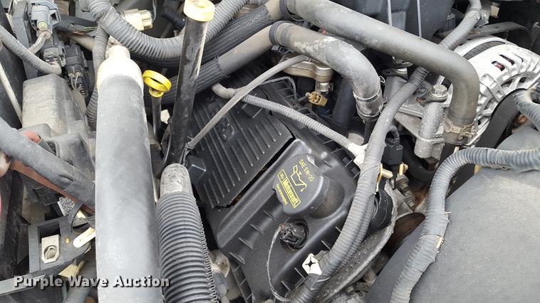 image for item EL9264 2012 Ford F350 Super Duty SuperCab pickup truck cab and chassis