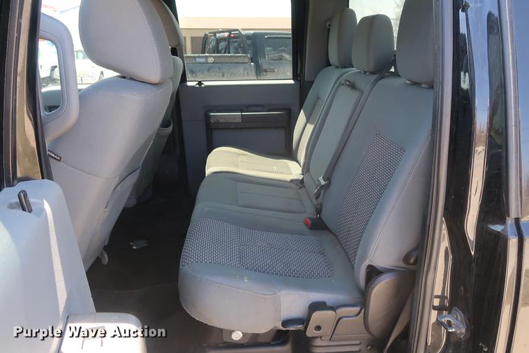 image for item EL9291 2011 Ford F250 Super Duty Crew Cab pickup truck