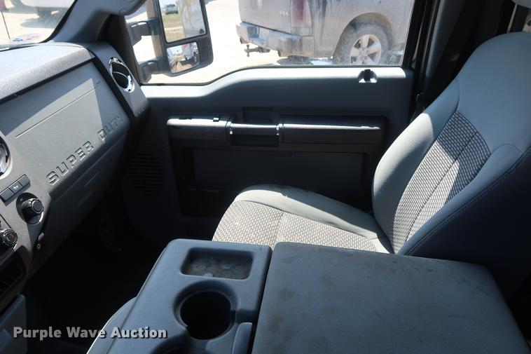 image for item EL9291 2011 Ford F250 Super Duty Crew Cab pickup truck