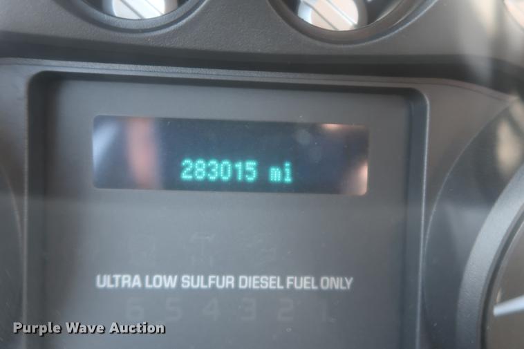 image for item EL9291 2011 Ford F250 Super Duty Crew Cab pickup truck