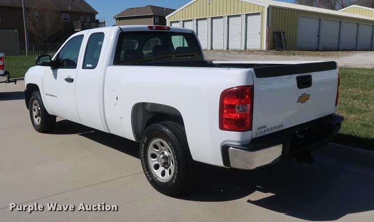 image for item EL9297 2007 Chevrolet Silverado 1500 Ext. Cab pickup truck
