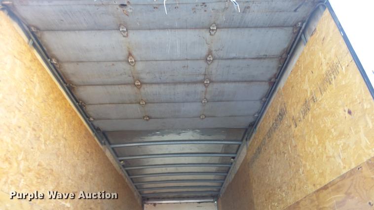 image for item EM9250 2000 International 4700 box truck