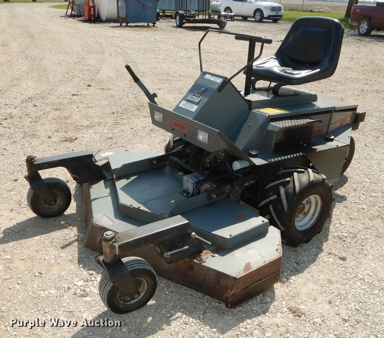 image for item EN9224 1995 Grazer G1890 ZTR lawn mower