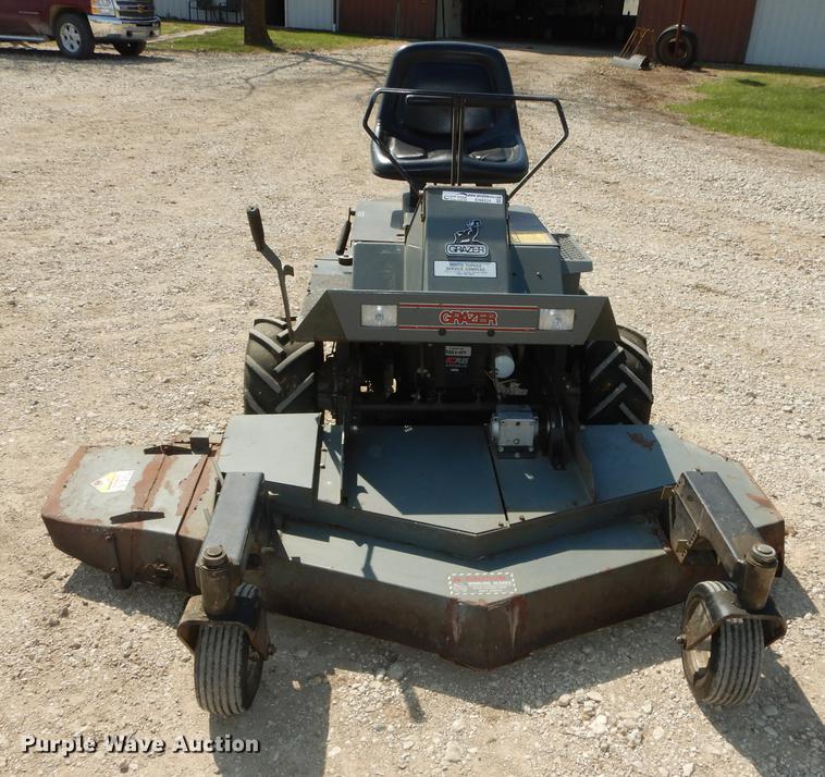 image for item EN9224 1995 Grazer G1890 ZTR lawn mower