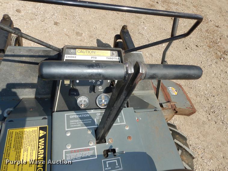 image for item EN9224 1995 Grazer G1890 ZTR lawn mower