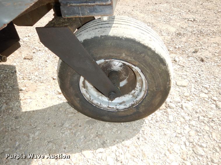 image for item EN9224 1995 Grazer G1890 ZTR lawn mower