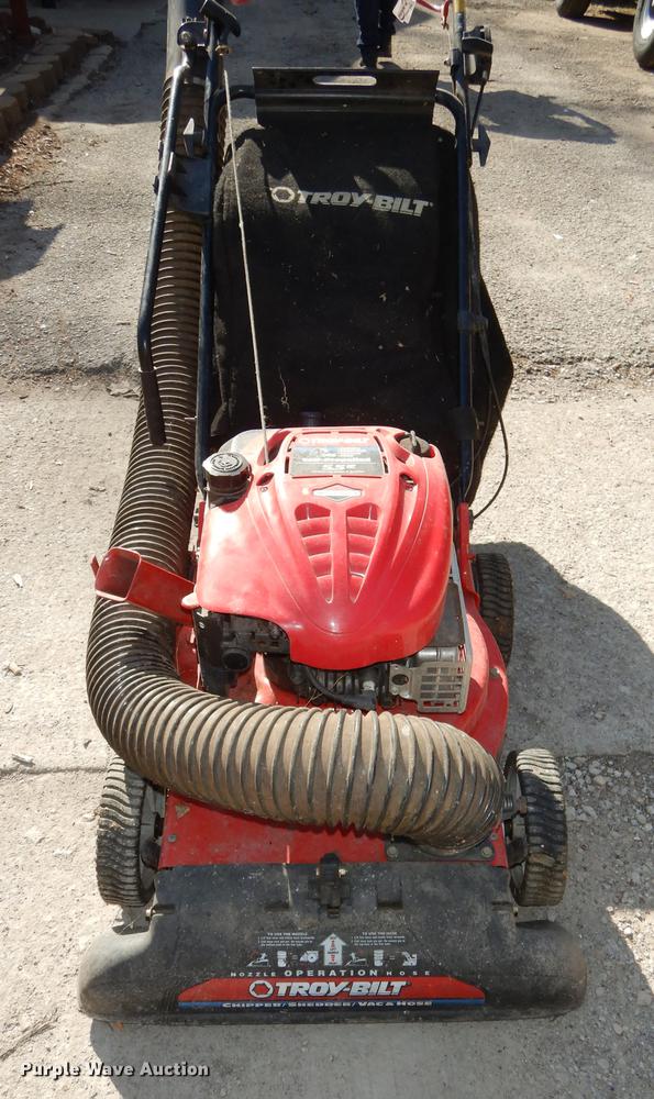 image for item EN9226 Troy-Bilt chipper/shredder/vacuum