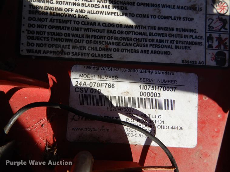 image for item EN9226 Troy-Bilt chipper/shredder/vacuum