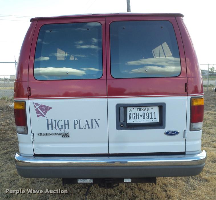 image for item EN9542 1993 Ford Club Wagon van