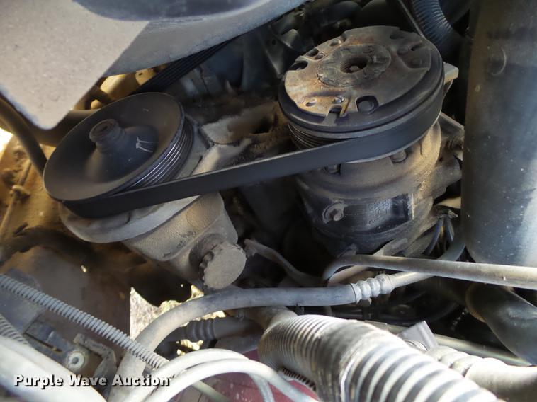 image for item EN9542 1993 Ford Club Wagon van