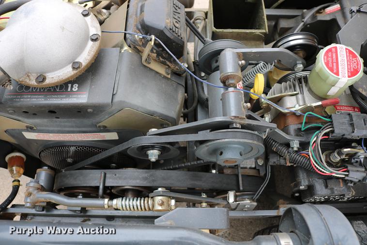 image for item EW9086 2006 Walker MCGHS ZTR lawn mower