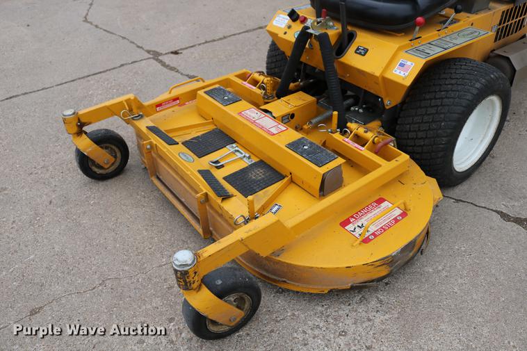 image for item EW9086 2006 Walker MCGHS ZTR lawn mower
