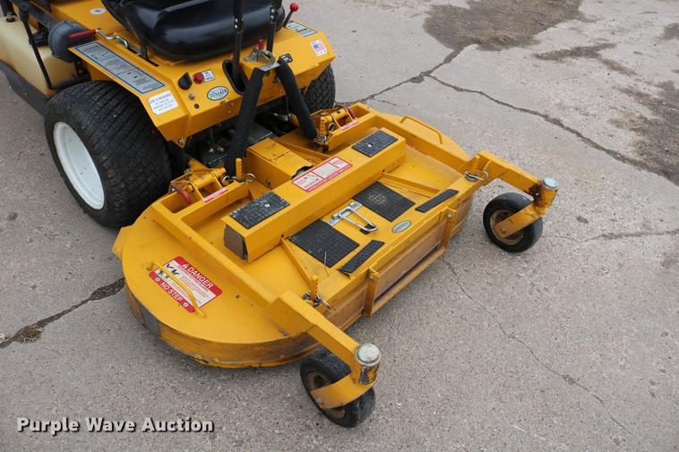 image for item EW9086 2006 Walker MCGHS ZTR lawn mower