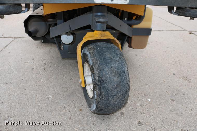 image for item EW9086 2006 Walker MCGHS ZTR lawn mower
