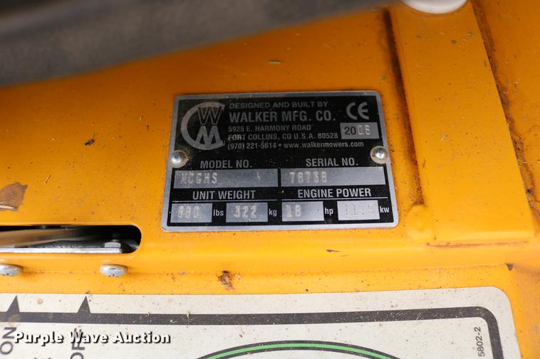 image for item EW9086 2006 Walker MCGHS ZTR lawn mower