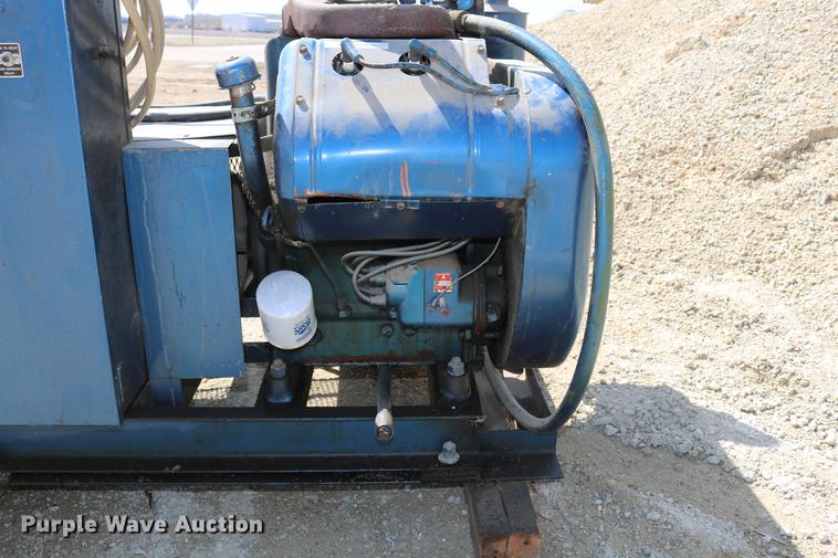 image for item EW9106 Winco CNG standby generator