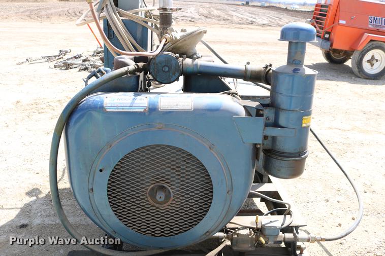 image for item EW9106 Winco CNG standby generator