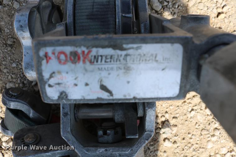 image for item EW9108 (16) hoists