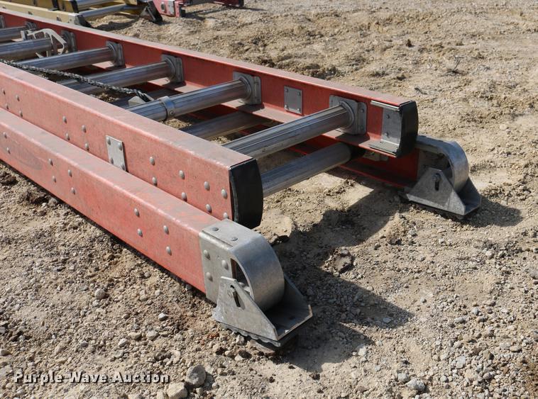 image for item EW9110 (4) fiberglass extension ladders