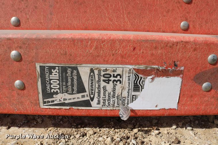 image for item EW9110 (4) fiberglass extension ladders