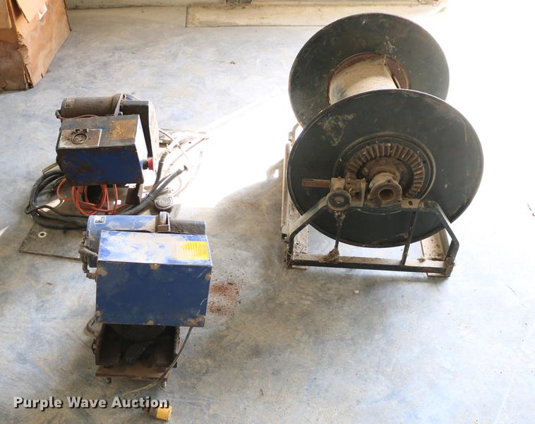 image for item EW9112 Air reel and hoist