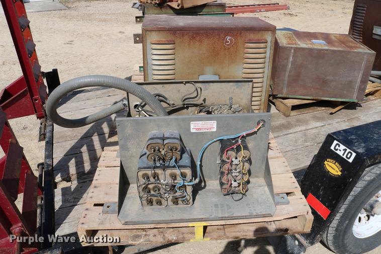 image for item EW9113 (7) electrical Add-A-Phase boxes