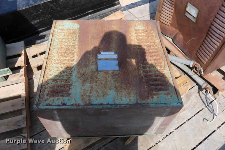 image for item EW9113 (7) electrical Add-A-Phase boxes