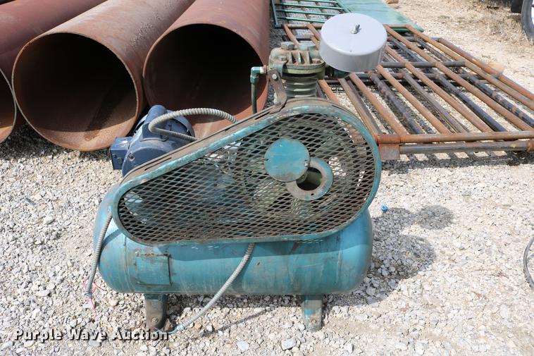 image for item EW9144 (2) air compressors