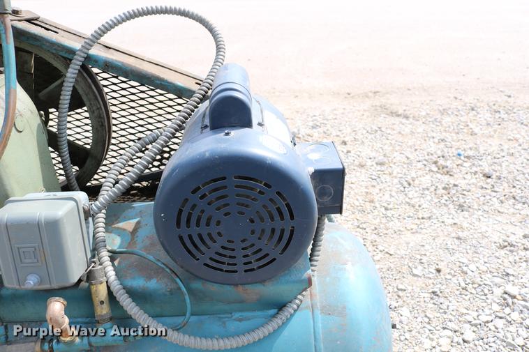 image for item EW9144 (2) air compressors