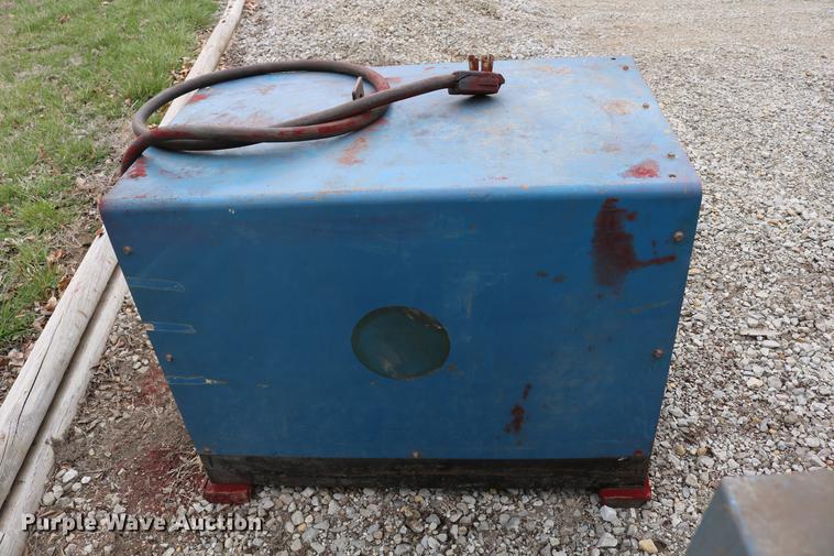 image for item EW9147 (3) welders