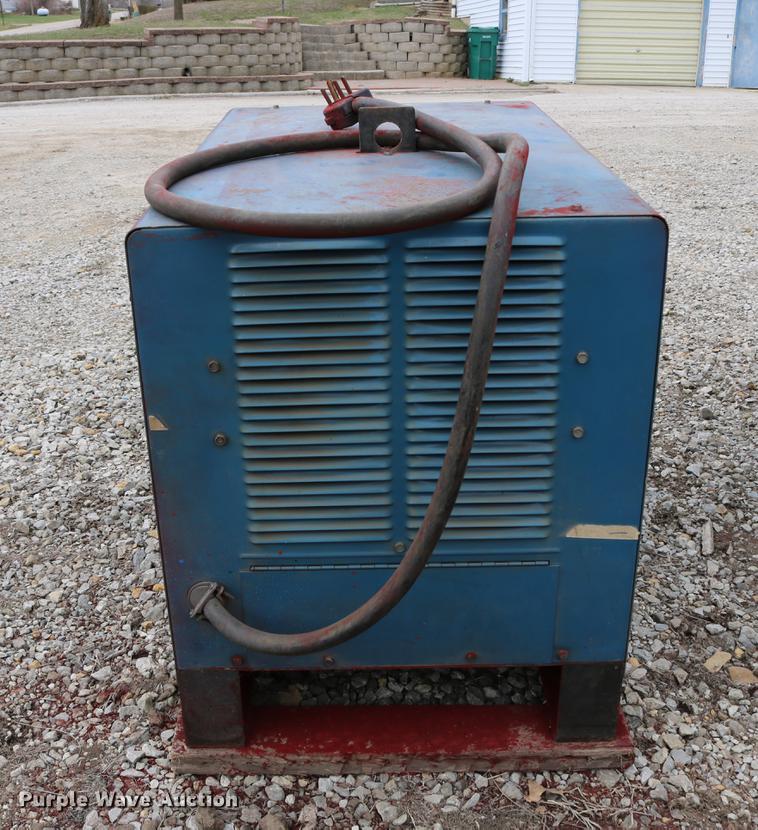 image for item EW9147 (3) welders