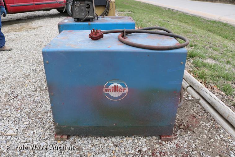image for item EW9147 (3) welders