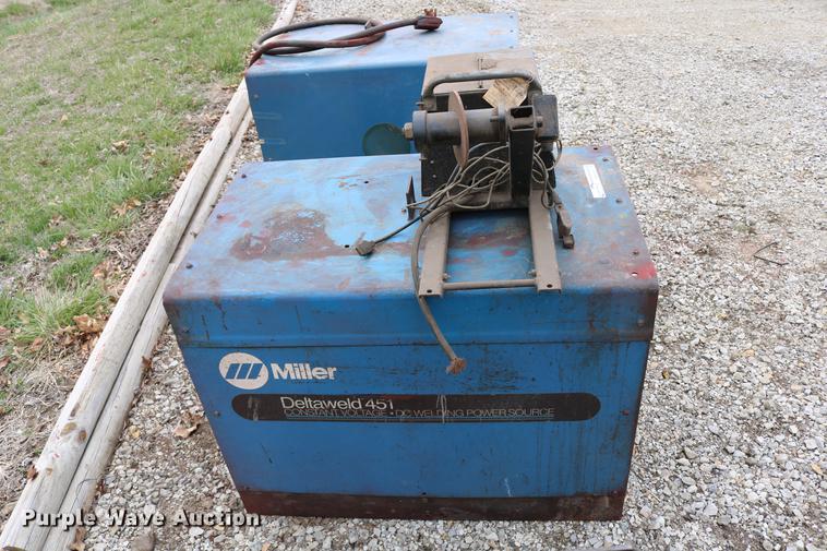 image for item EW9147 (3) welders