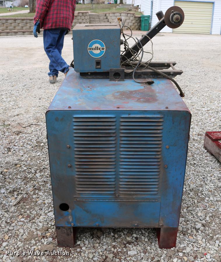 image for item EW9147 (3) welders