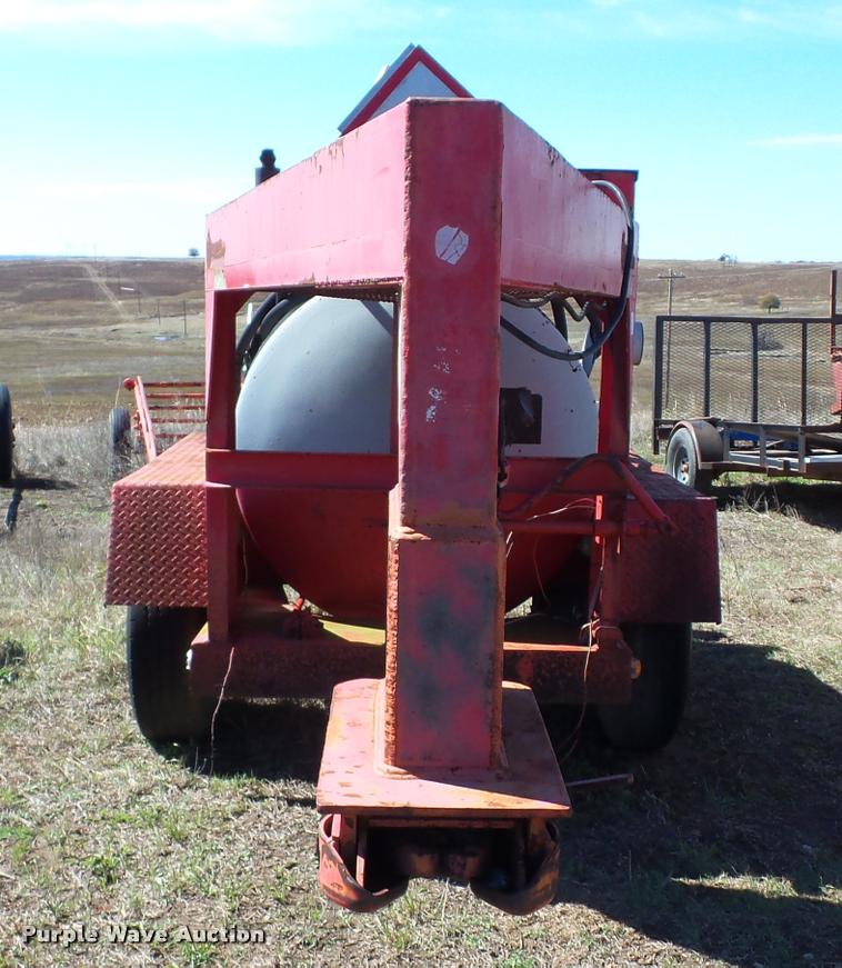 image for item K6480 1987 Tank trailer