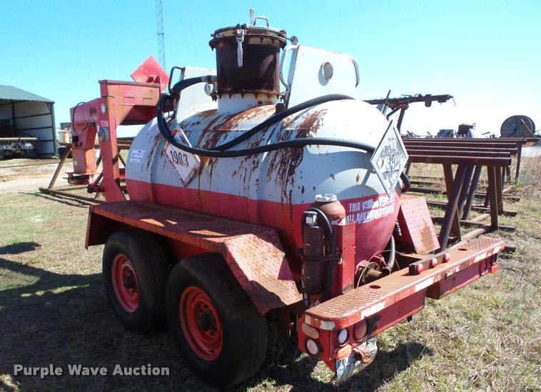 image for item K6480 1987 Tank trailer