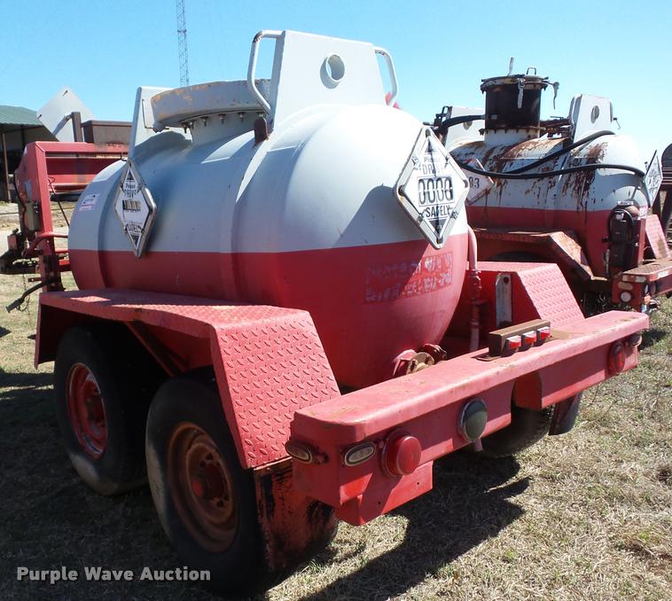 image for item K6481 1987 Halliburton tank trailer