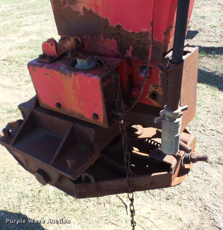 image for item K6481 1987 Halliburton tank trailer